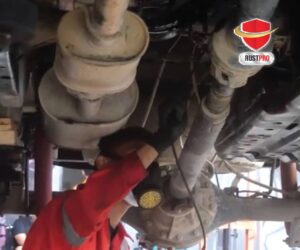 Mobil Karatan Kena Banjir