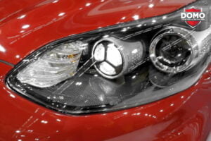 Apakah Kebiasaan Poles Mobil Merusak Cat Bodi Mobil