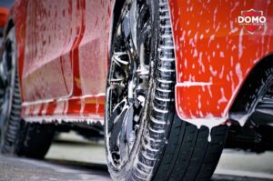 Berapa Kali Seminggu Cuci Mobil