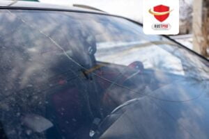 Rusak Nilai Estetika, Ini 4 Cara Menghilangkan Baret Kaca Mobil