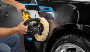 5 Cara Mengatasi Body Mobil Lecet Pakai Coating, Terbukti Ampuh!