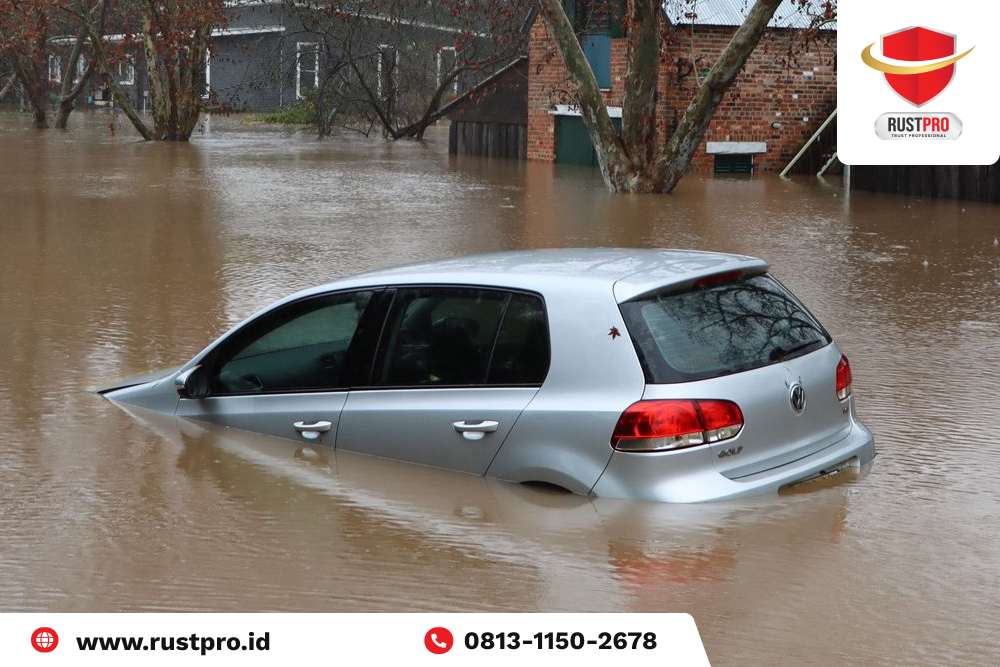 Mobil Terendam Banjir 5 Hal Ini Tidak Boleh Dilakukan