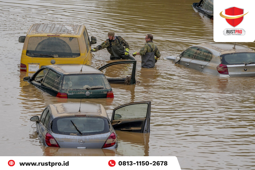Inilah 5 Pertolongan Pertama Mobil Kebanjiran, Yuk Simak!