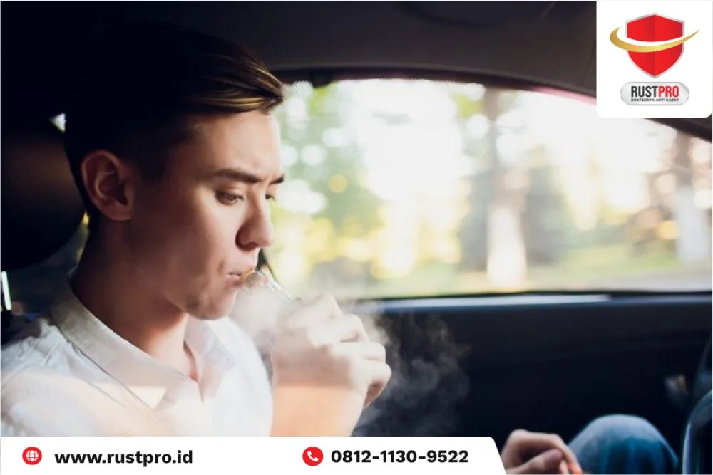 cara menghilangkan bau asap rokok di interior mobil