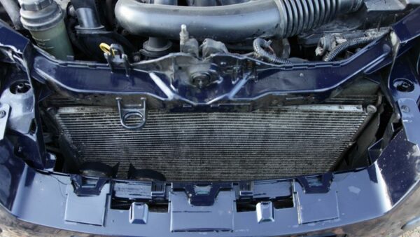 Cara Membersihkan Karat Radiator Mobil
