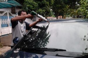 Service Kaca Mobil