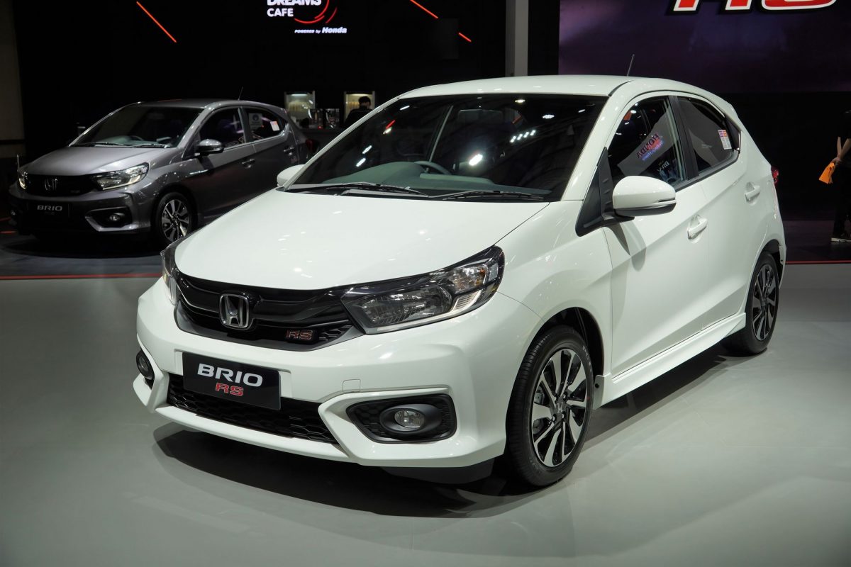 Anti Karat Mobil Hatchback Ploso di Tambaksari