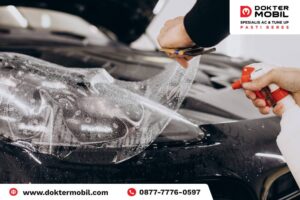 Poles Mobil MPV Morokrembangan di Krembangan