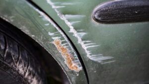 Anti Karat Mobil hybridLarangan di Harjamukti
