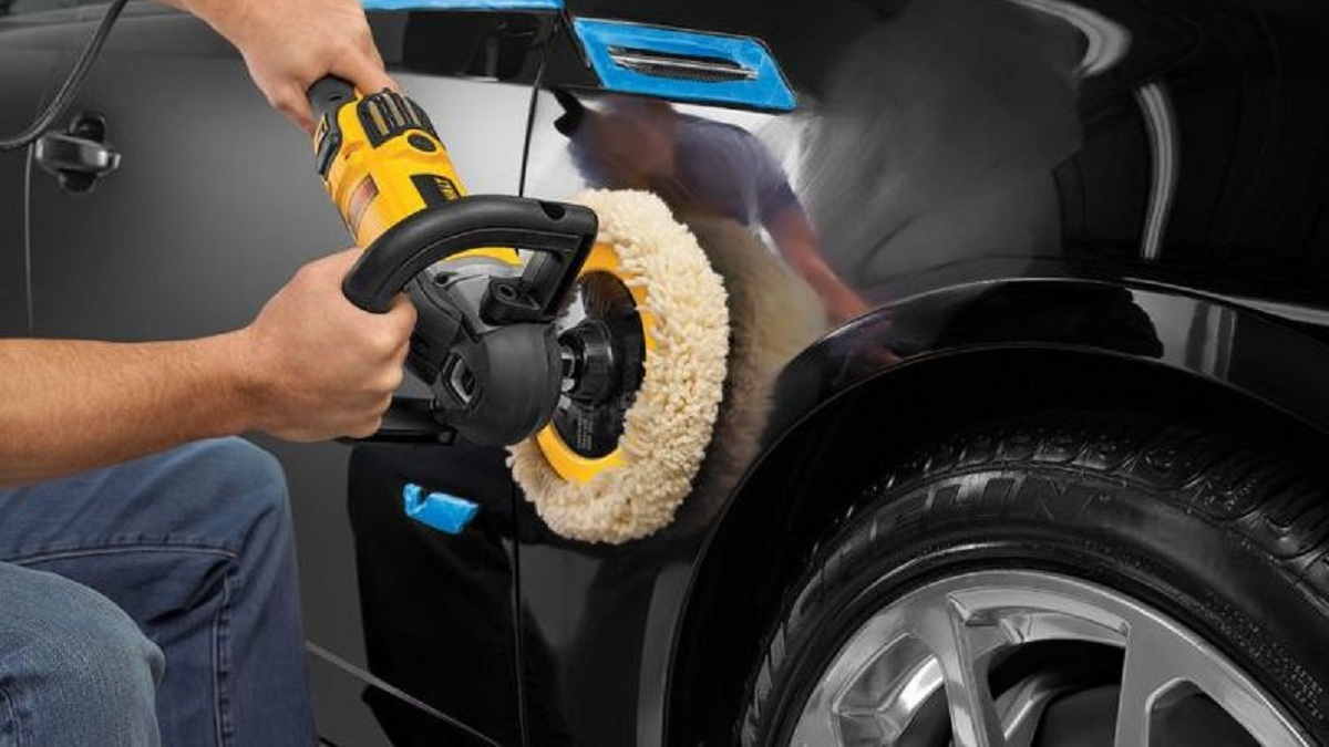 Poles Mobil SUV Kejawan Putih Tambak di Mulyorejo