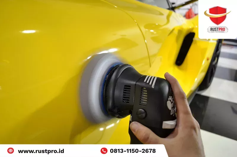 Poles Mobil SUV Pondok Jagung di Serpong Utara