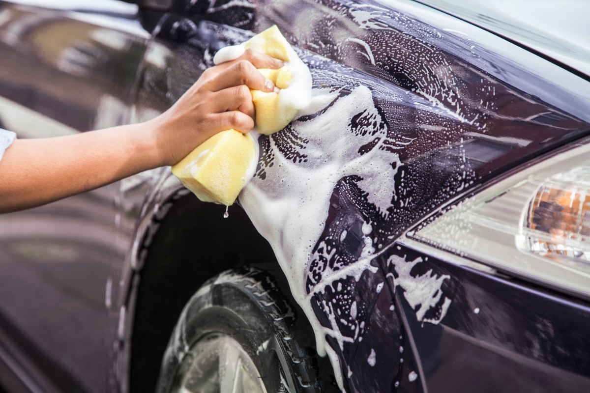 Salon Mobil Hybrid Kenjeran di Bulak