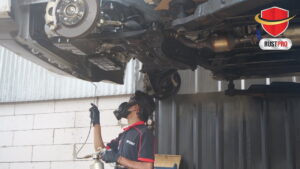 Anti Karat Mobil hybrid Tabaringan di Ujung Tanah