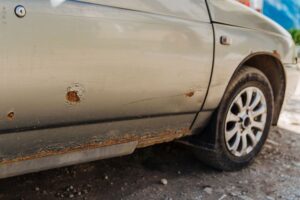 anti karat mobil terbaik MPV Dukuh Setro di Tambaksari