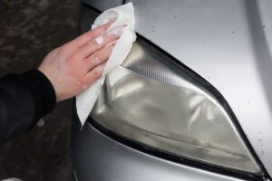 Poles Mobil Hatchback Dukuh Setro di Tambaksari