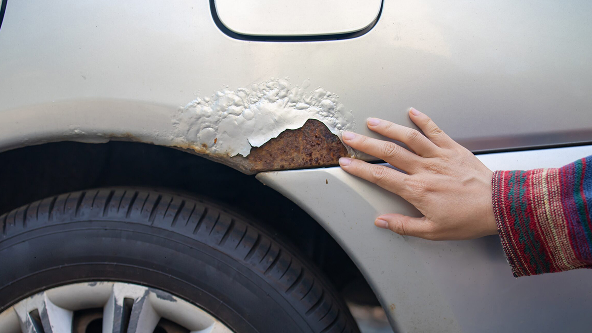 anti karat mobil terbaik SUV Laikang di Biringkanaya.