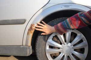 anti karat mobil terbaik Sedan Mapala di Rappocini