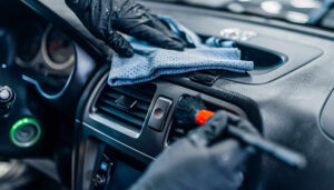 Autodetailing Mobil Hatchback Kebonsari di Jambangan
