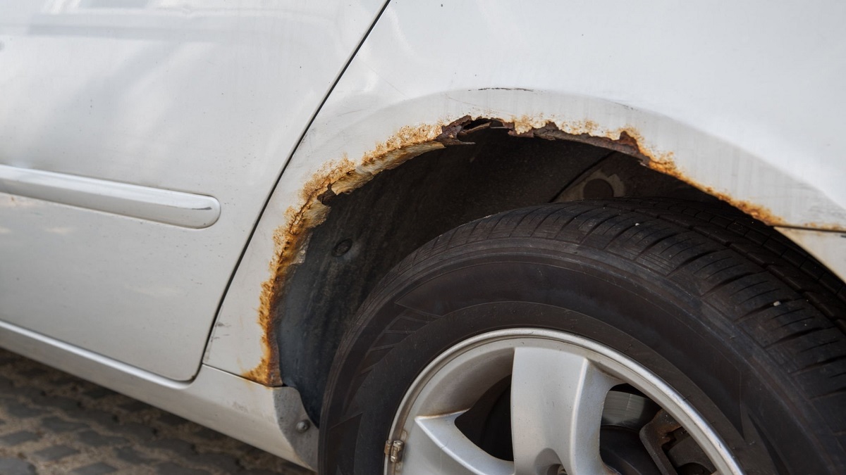 anti karat mobil terbaik Sedan Kalijaga di Harjamukti