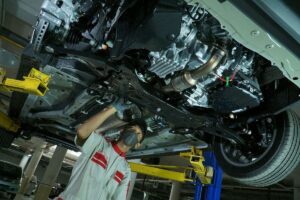 Anti Karat Mobil Toyota di Benuamelayu Laut