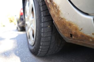 anti karat Mobil Avanza di Bansir Darat