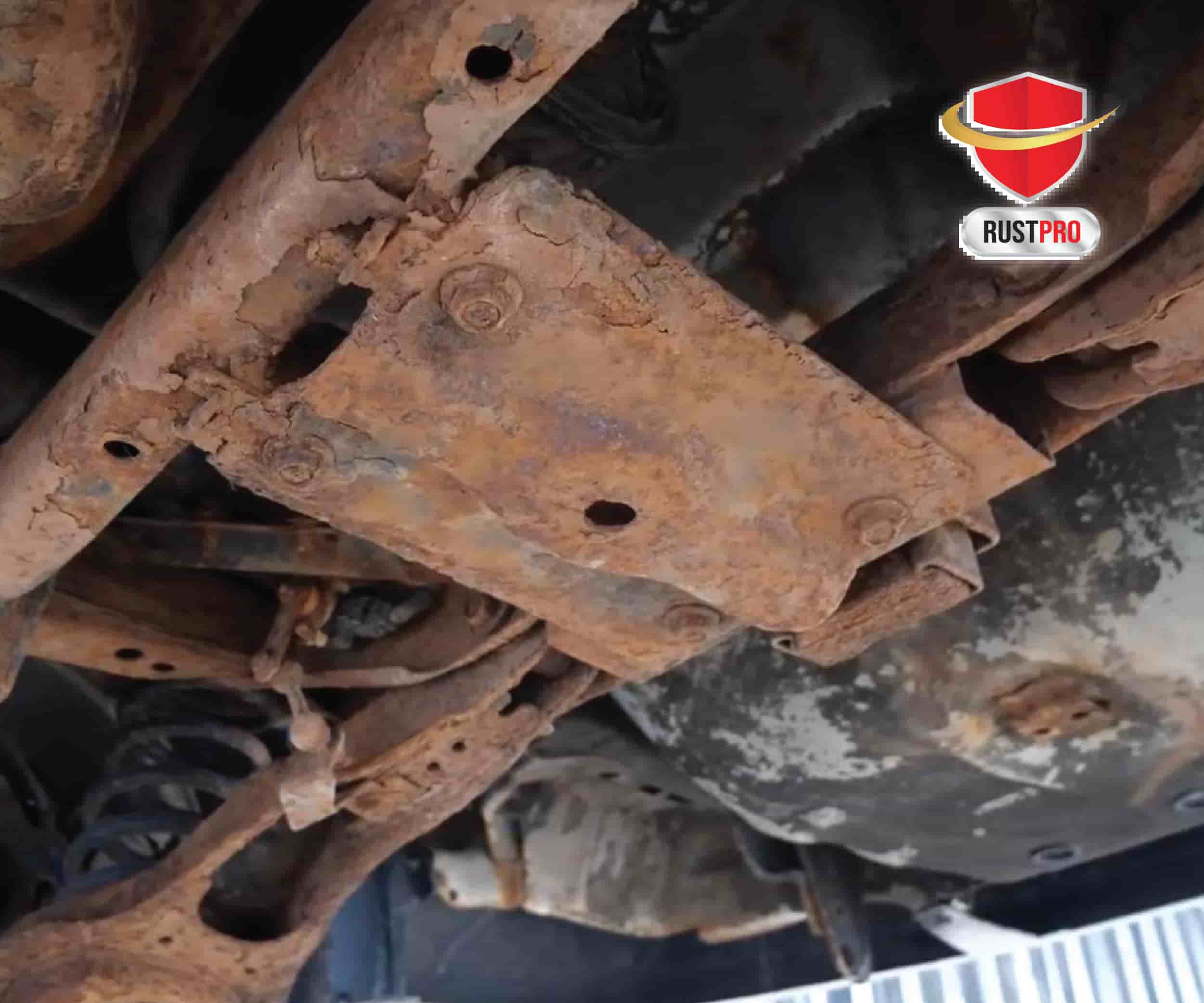 anti karat Mobil Rush di Bansir Darat