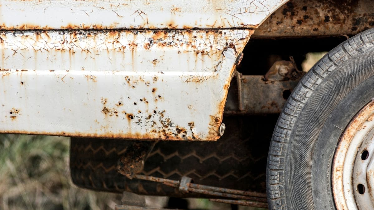 Anti Karat Mobil Serena di Sungaijawi Luar