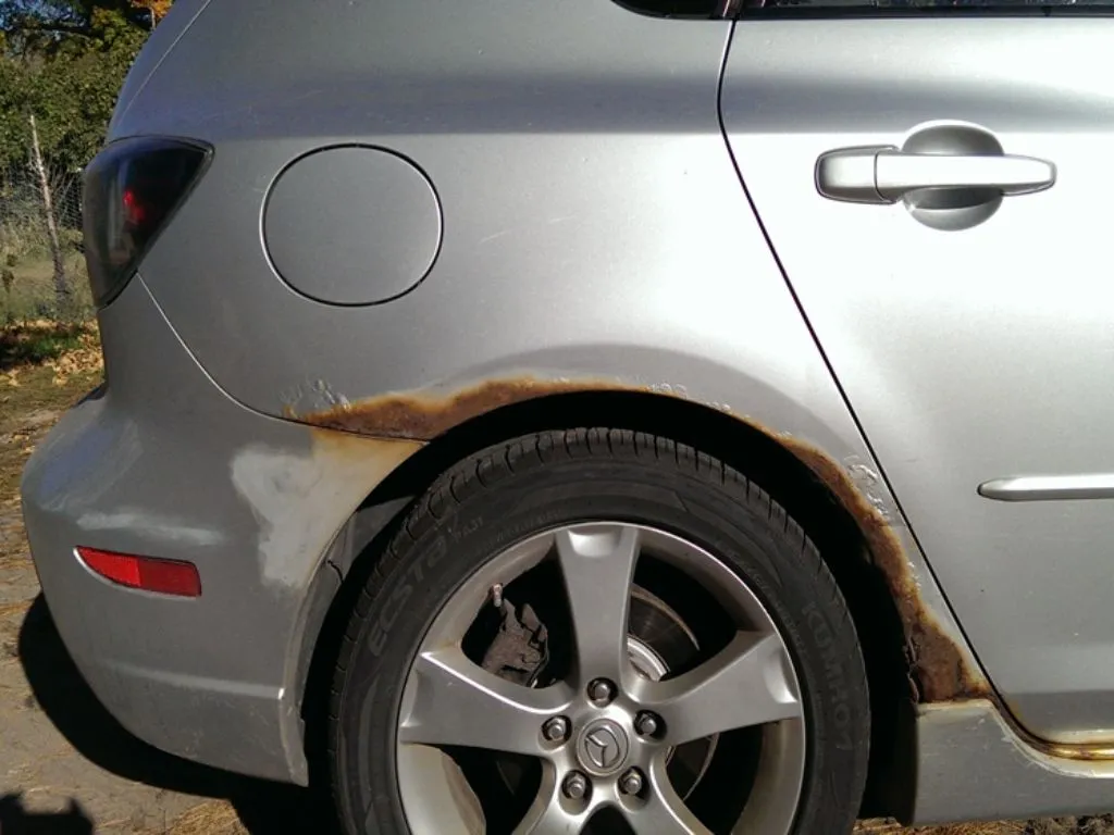 anti karat Mobil Land Cruiser di Bansir Darat