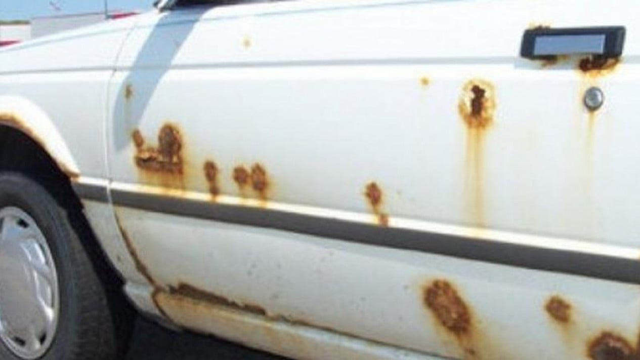 anti karat Mobil Land Cruiser di Pontianak Timur