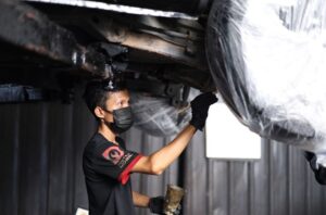 Anti Karat Mobil Resmi 4 Series di Pal Lima