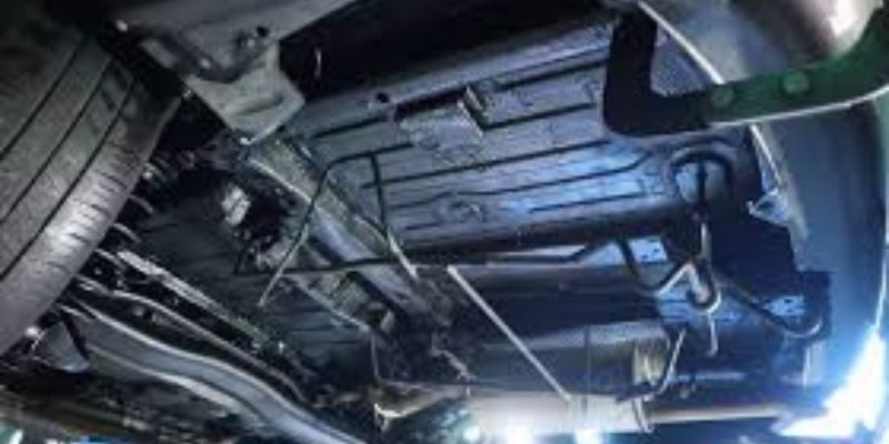 Dampak Buruk Biarkan Karat di Knalpot Mobil