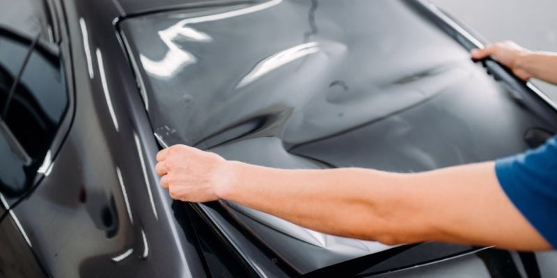 kaca film mobil pudar